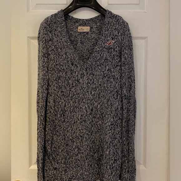 HOLLISTER - cozy blue sweater - Picture 1 of 3